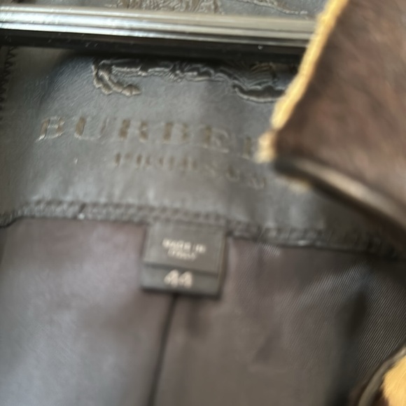 Brand new Burberry cow hide leatherr coat - Picture 2 of 5